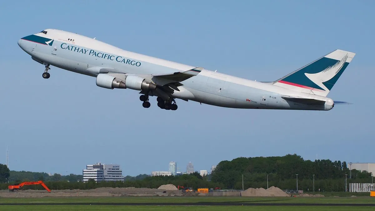 Logo Cathay Pacific terkait insiden kebocoran data