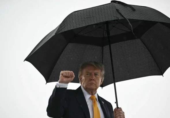 Donald Trump berkampanye saat negosiasi AS Iran mandek