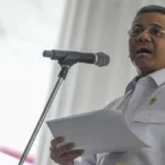 Menkeu Suahasil Nazara memaparkan utang pemerintah dalam konferensi pers APBN KiTa di Jakarta